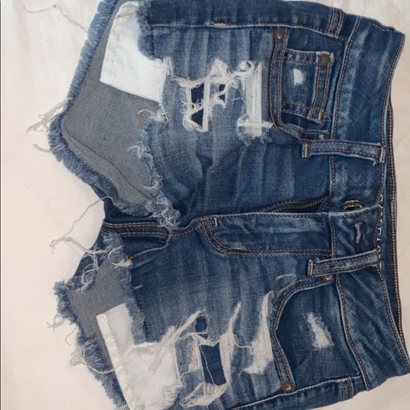 American Eagle Jean Shorts - Picture 1 of 2